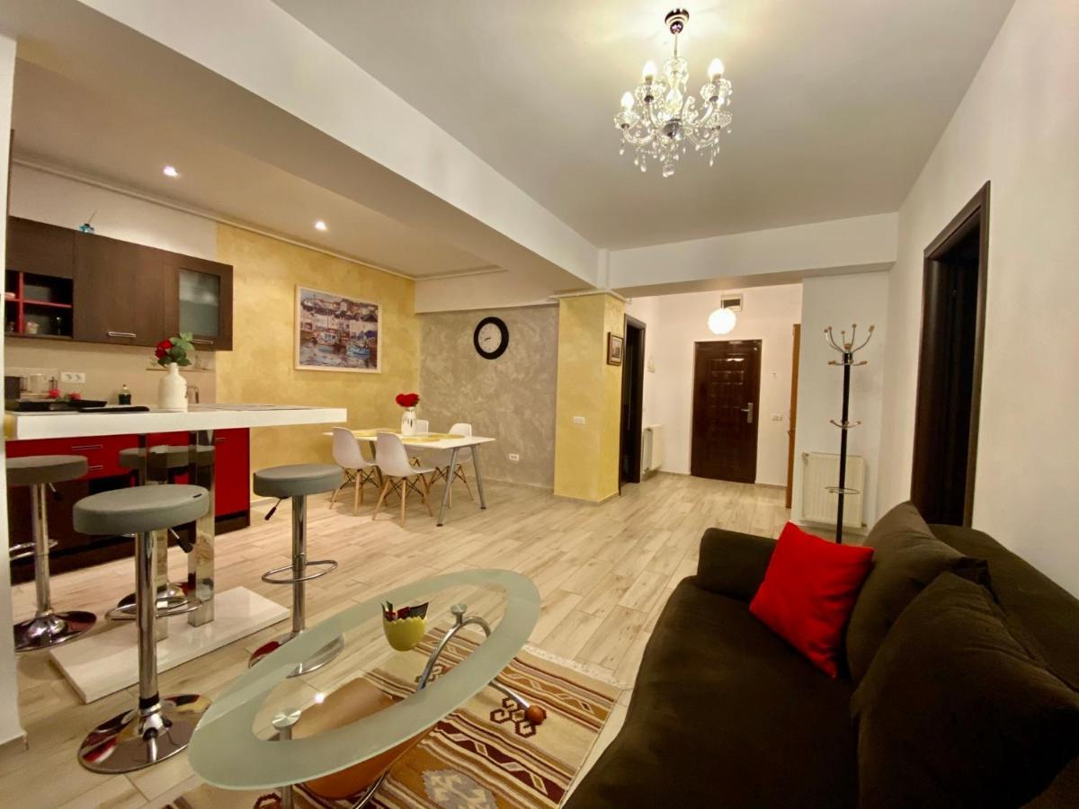 Valy Apartments Summerland Mamaia Exteriér fotografie