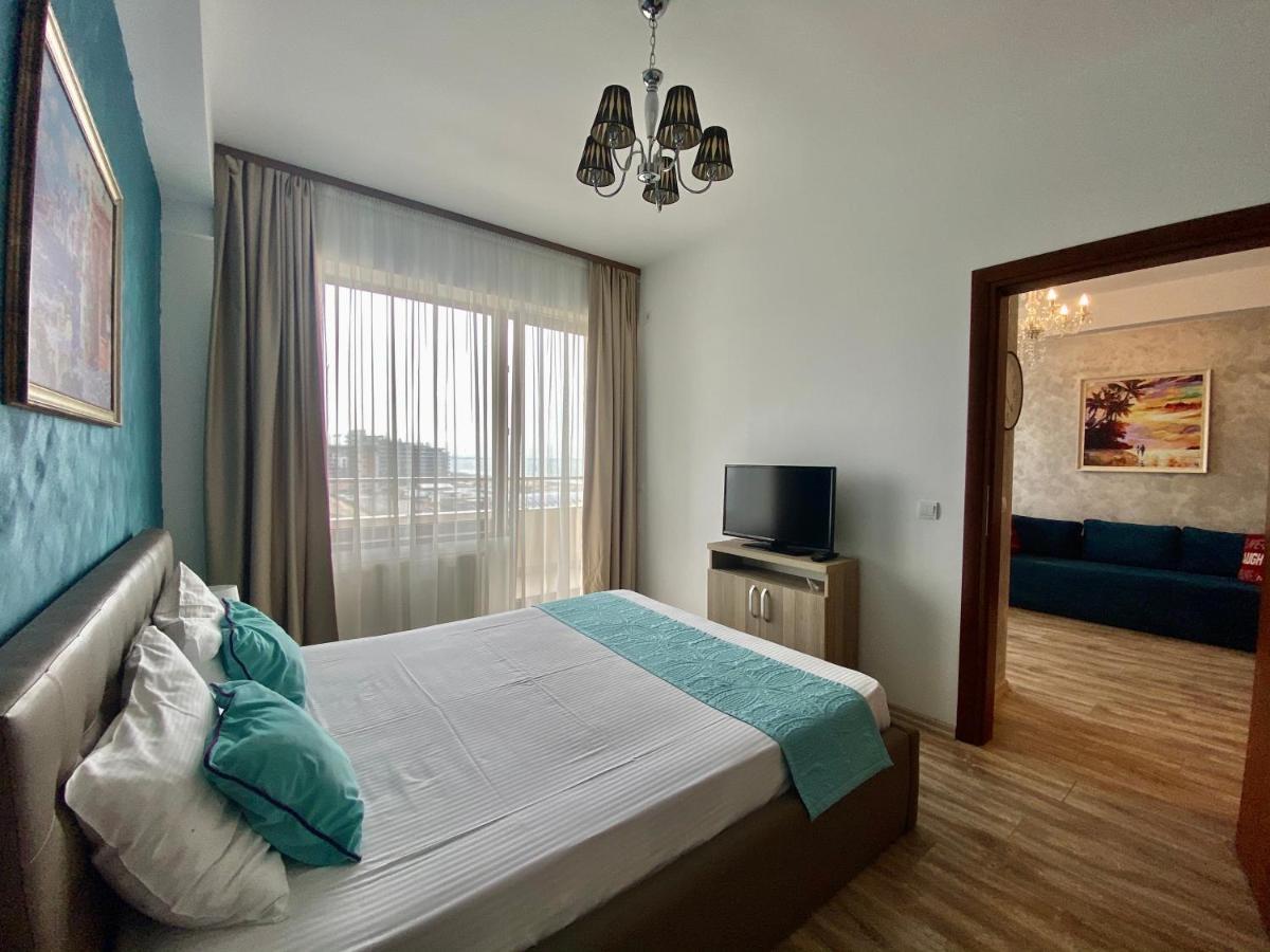 Valy Apartments Summerland Mamaia Exteriér fotografie