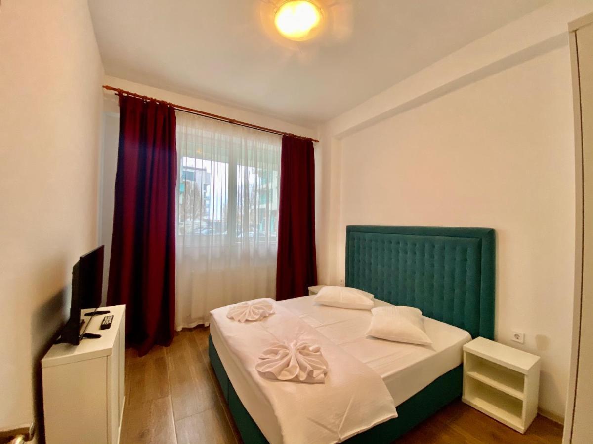 Valy Apartments Summerland Mamaia Exteriér fotografie