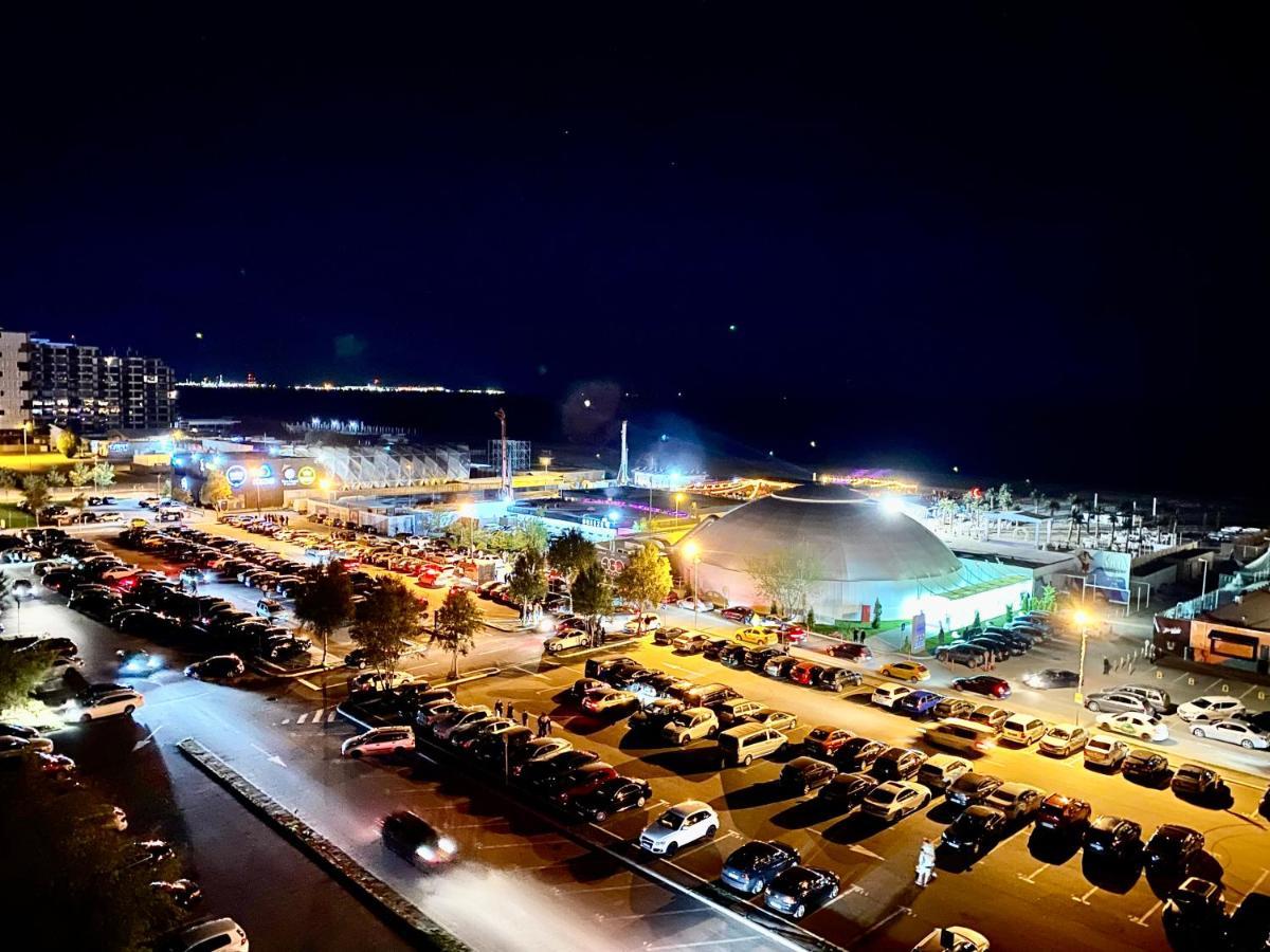Valy Apartments Summerland Mamaia Exteriér fotografie