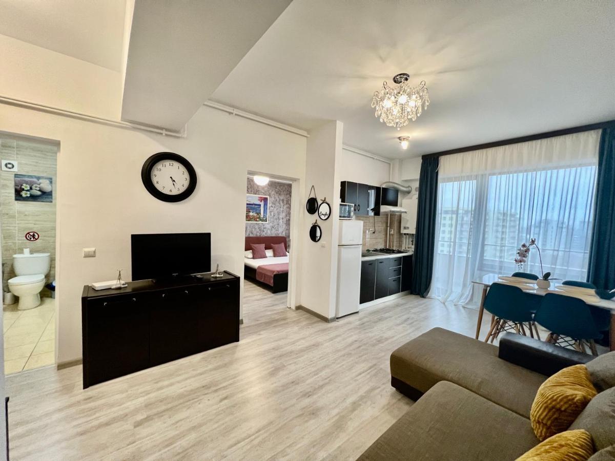 Valy Apartments Summerland Mamaia Exteriér fotografie