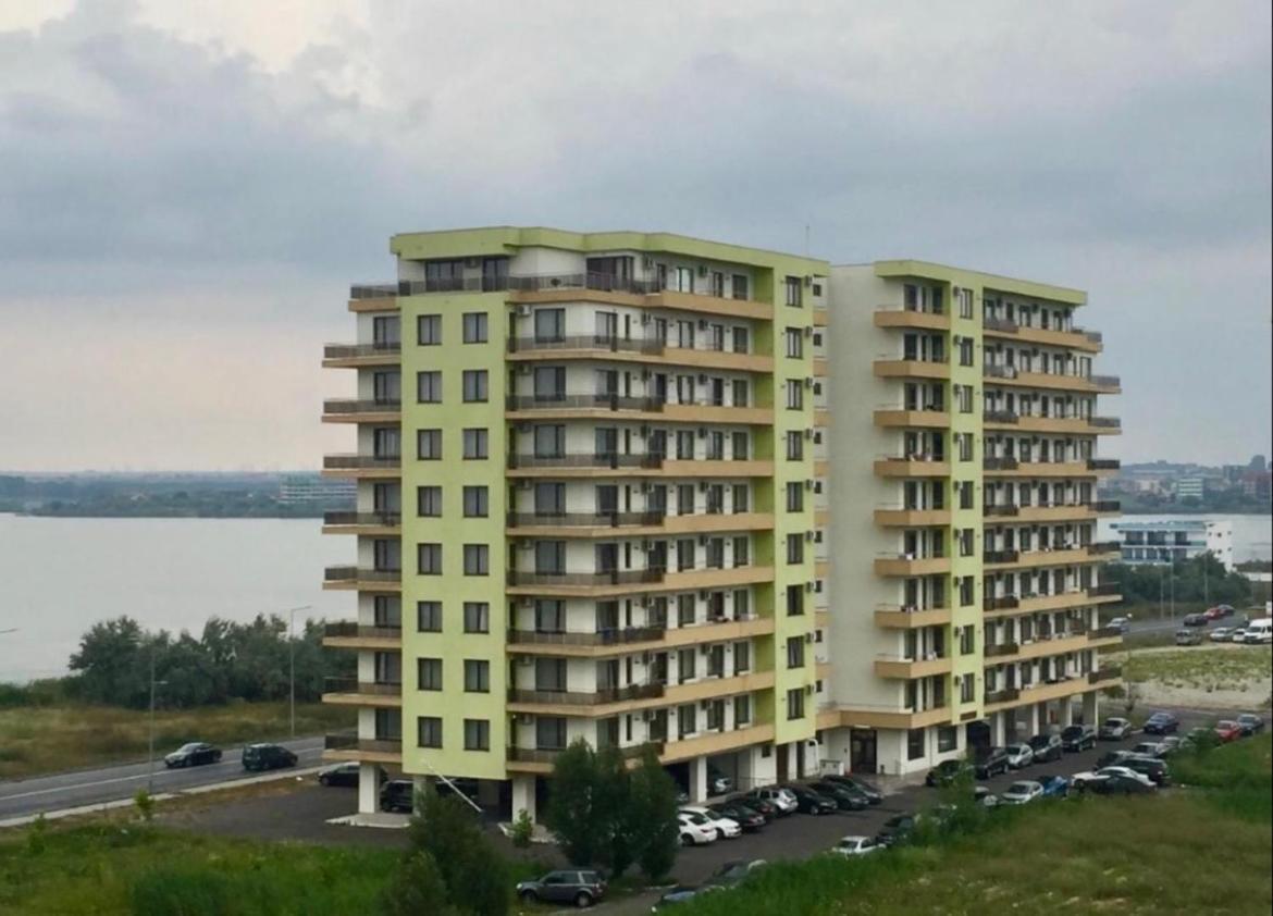 Valy Apartments Summerland Mamaia Exteriér fotografie