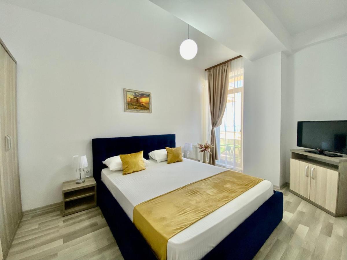 Valy Apartments Summerland Mamaia Exteriér fotografie