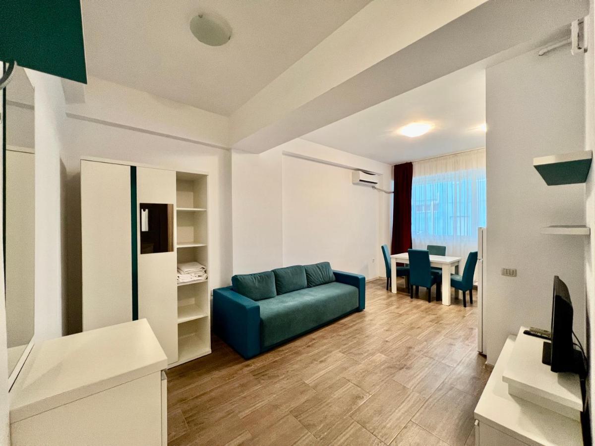 Valy Apartments Summerland Mamaia Exteriér fotografie